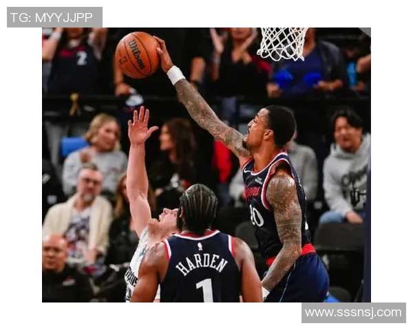 2020年NBA季后赛快船队与灰熊队激战回顾与精彩瞬间分析